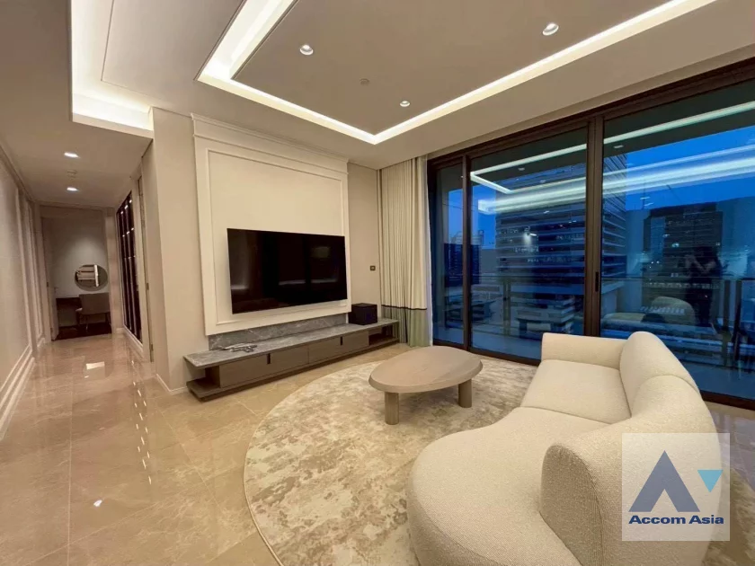  1  2 br Condominium For Rent in Ploenchit ,Bangkok BTS Chitlom at The Residences at Sindhorn Kempinski Hotel Bangkok AA46472