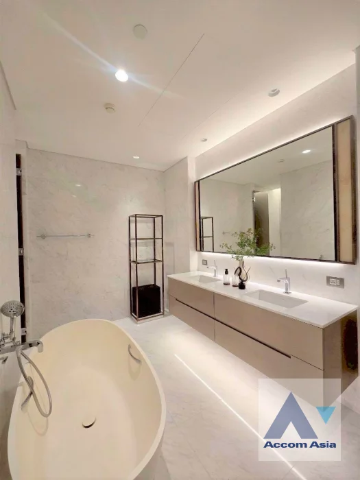 11  2 br Condominium for rent and sale in Ploenchit ,Bangkok BTS Chitlom at The Residences at Sindhorn Kempinski Hotel Bangkok AA46473
