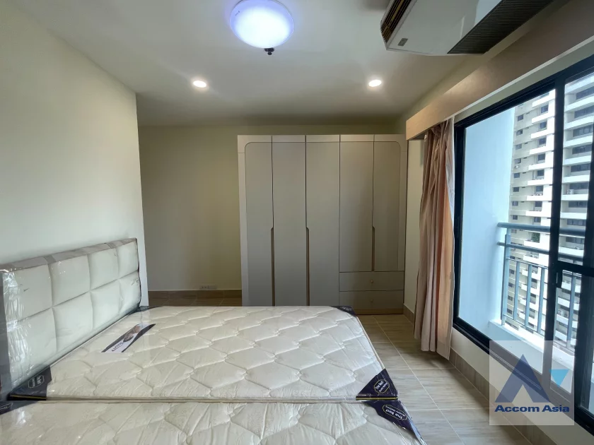 12  2 br Condominium for rent and sale in Sukhumvit ,Bangkok BTS Nana at Liberty Park 2 AA46477