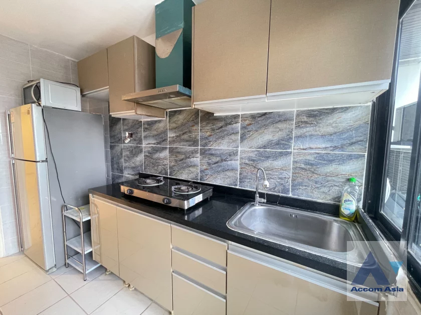 10  2 br Condominium for rent and sale in Sukhumvit ,Bangkok BTS Nana at Liberty Park 2 AA46477