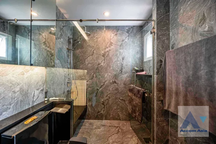 15  2 br Condominium For Rent in Sathorn ,Bangkok BRT Wat Dan at Supalai Riva Grande Rama 3 AA46478