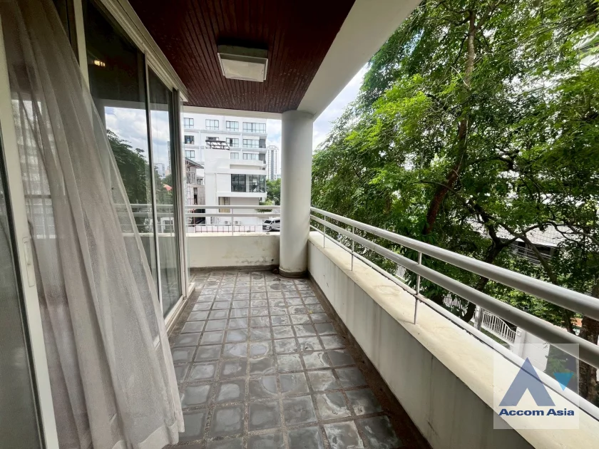 6  2 br Apartment For Rent in Sathorn ,Bangkok BTS Chong Nonsi at Classic Contemporary Style AA46486