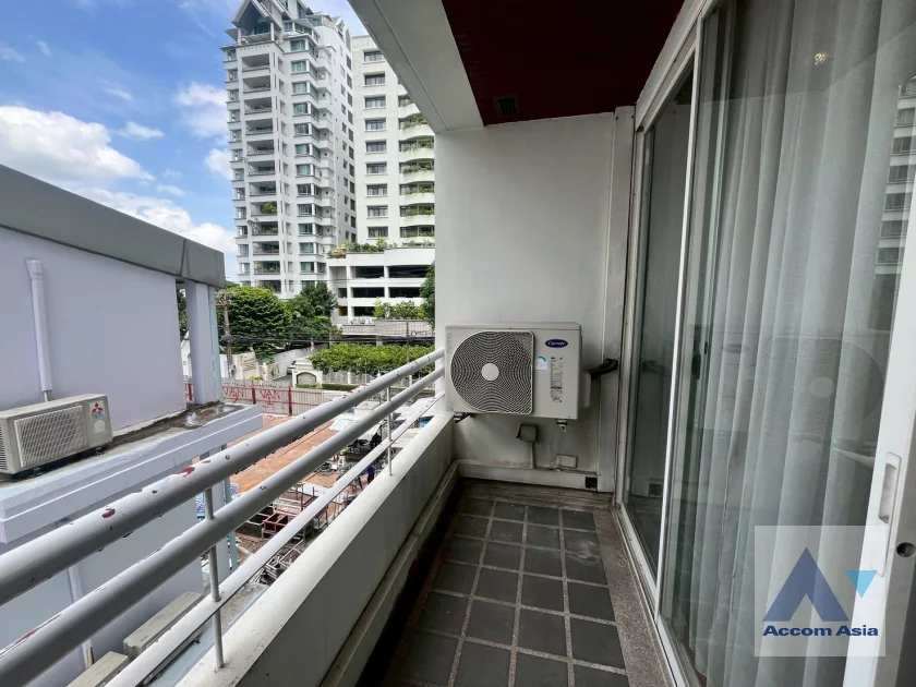 21  2 br Apartment For Rent in Sathorn ,Bangkok BTS Chong Nonsi at Classic Contemporary Style AA46486