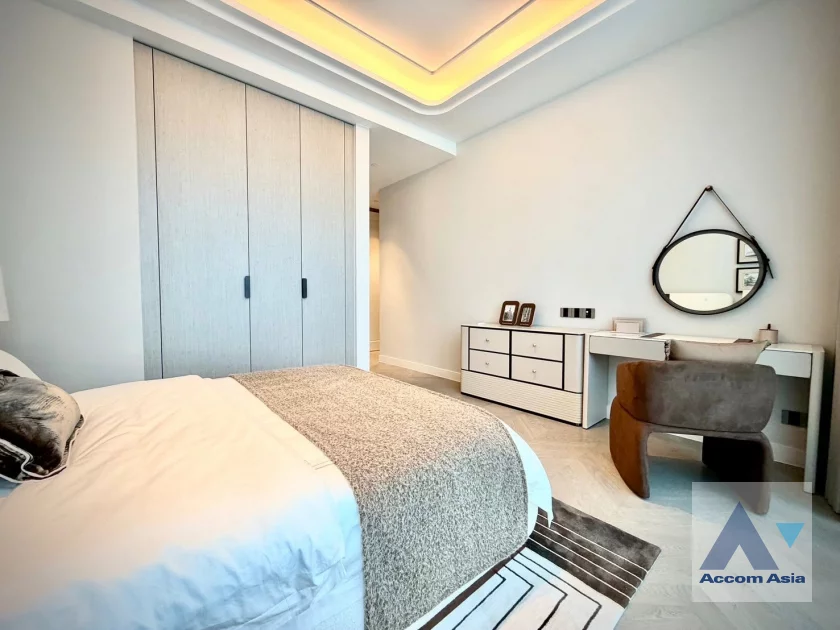 8  3 br Condominium For Rent in Ploenchit ,Bangkok MRT Lumphini at ONE89 wireless AA46490