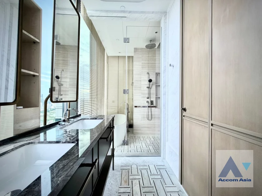 9  3 br Condominium For Rent in Ploenchit ,Bangkok MRT Lumphini at ONE89 wireless AA46490