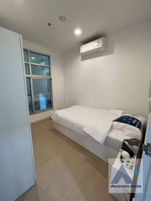 12  2 br Condominium For Rent in Silom ,Bangkok BTS Surasak at Sathorn House AA46500