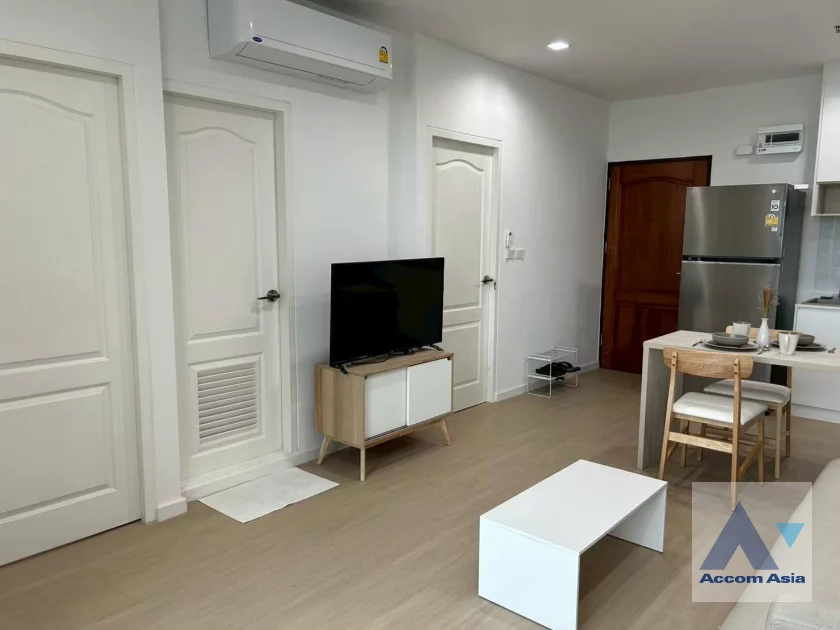 5  2 br Condominium For Rent in Silom ,Bangkok BTS Surasak at Sathorn House AA46500