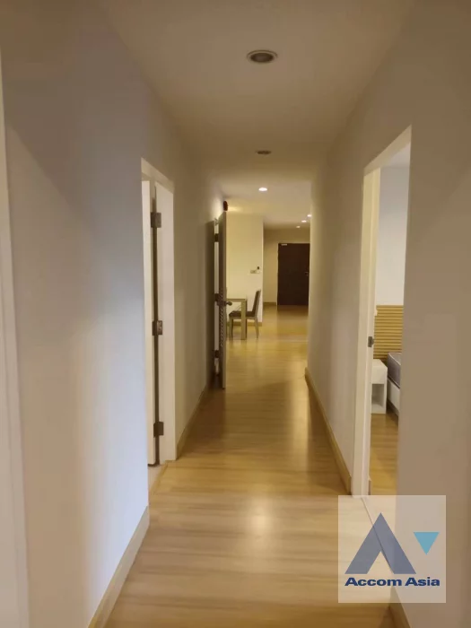 8  2 br Apartment For Rent in Sukhumvit ,Bangkok BTS Asok - MRT Sukhumvit at Spacious Room AA46507