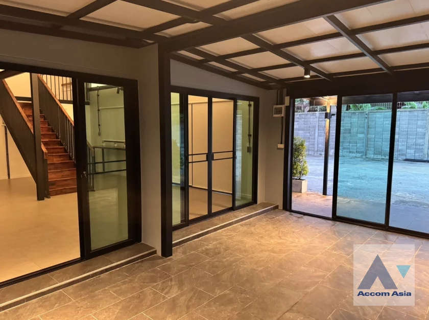 6  1 br House For Rent in Sukhumvit ,Bangkok BTS Bang Chak AA46508