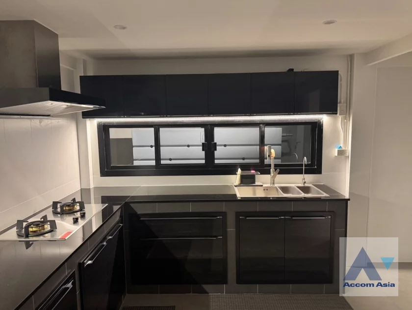 13  1 br House For Rent in Sukhumvit ,Bangkok BTS Bang Chak AA46508