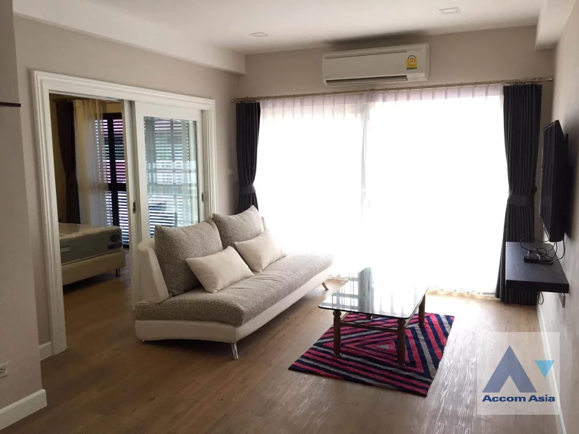 unitPet friendly |  3 Bedrooms  Townhouse For Rent in Sukhumvit, Bangkok  near BTS Ekkamai (AA46514)