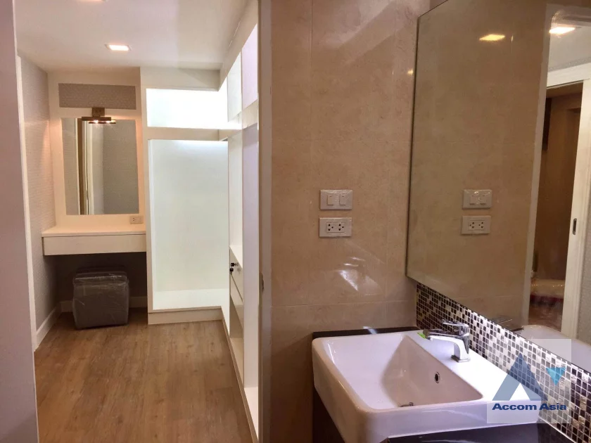 10  3 br Townhouse For Rent in Sukhumvit ,Bangkok BTS Ekkamai AA46514
