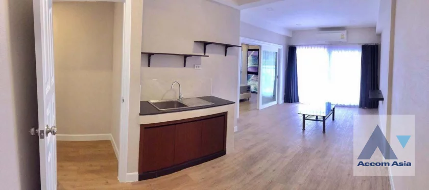 5  3 br Townhouse For Rent in Sukhumvit ,Bangkok BTS Ekkamai AA46514