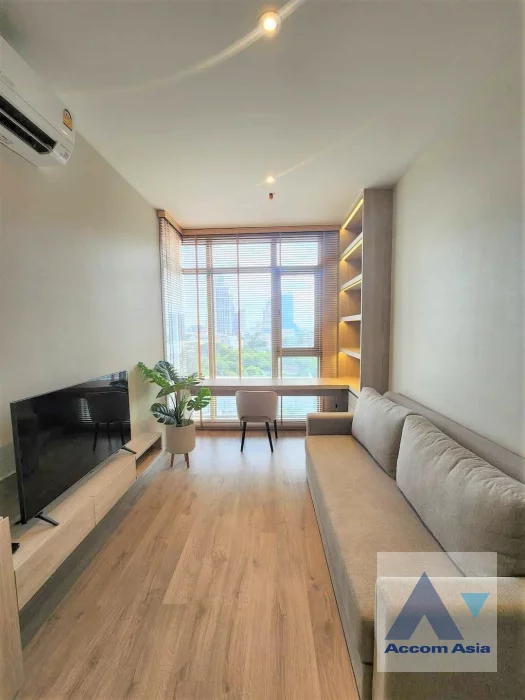 Fully Furnished |  Rhythm Ekkamai Estate Condominium  1 Bedroom for Rent BTS Ekkamai in Sukhumvit Bangkok