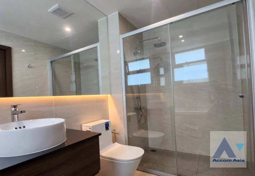 7  3 br Condominium For Sale in Sathorn ,Bangkok BRT Technic Krungthep at The Star Estate At Narathiwas AA46522