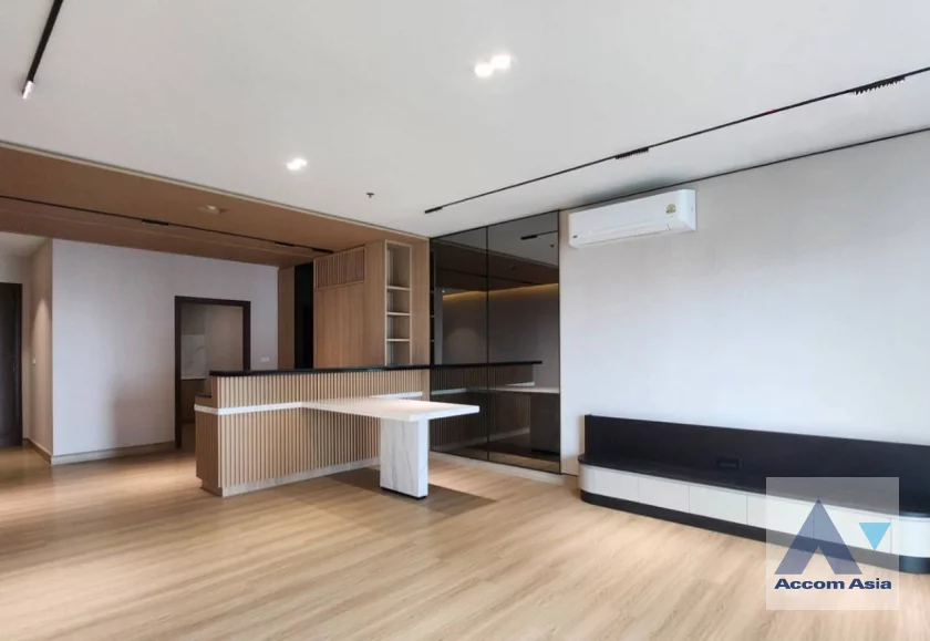  1  3 br Condominium For Sale in Sathorn ,Bangkok BRT Technic Krungthep at The Star Estate At Narathiwas AA46522