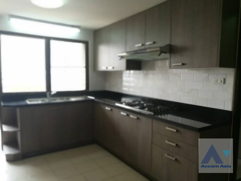 6  3 br Apartment For Rent in Sukhumvit ,Bangkok BTS Phrom Phong at Family Size Residence Starting at 280 Sqm AA46524