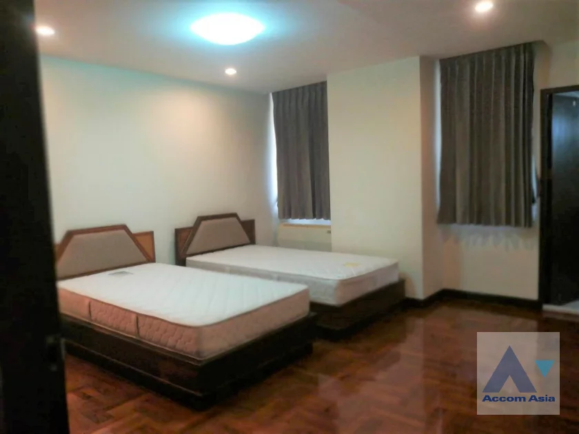 9  3 br Apartment For Rent in Sukhumvit ,Bangkok BTS Phrom Phong at Family Size Residence Starting at 280 Sqm AA46524
