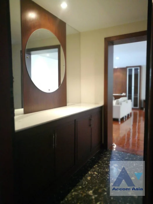 13  3 br Apartment For Rent in Sukhumvit ,Bangkok BTS Phrom Phong at Family Size Residence Starting at 280 Sqm AA46524