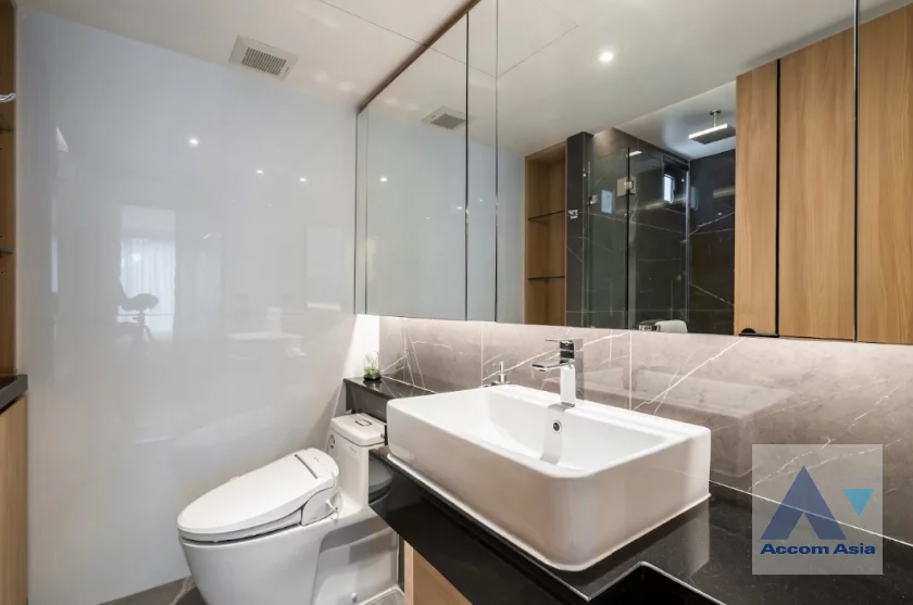 13  2 br Apartment for rent and sale in Sukhumvit ,Bangkok BTS Ekkamai at Luxury apartment AA46527