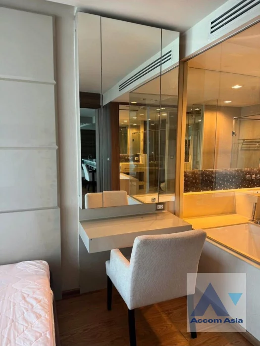 9  1 br Condominium For Rent in Silom ,Bangkok BTS Chong Nonsi at The Address Sathorn AA46529