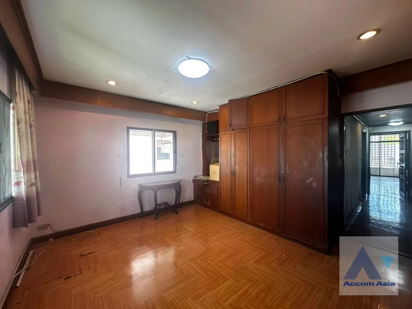 12  3 br Condominium For Sale in Sathorn ,Bangkok MRT Lumphini at Siam Penthouse 2 AA46531