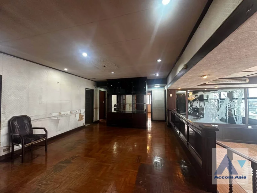  1  3 br Condominium For Sale in Sathorn ,Bangkok MRT Lumphini at Siam Penthouse 2 AA46531