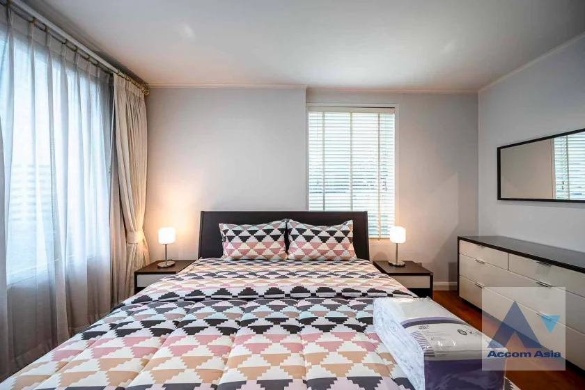 7  2 br Condominium For Rent in Ploenchit ,Bangkok BTS Ploenchit at Baan Siri Ruedee AA46533