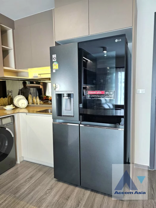 8  2 br Condominium For Sale in Silom ,Bangkok MRT Sam Yan at Ideo Chula-Silom AA46535