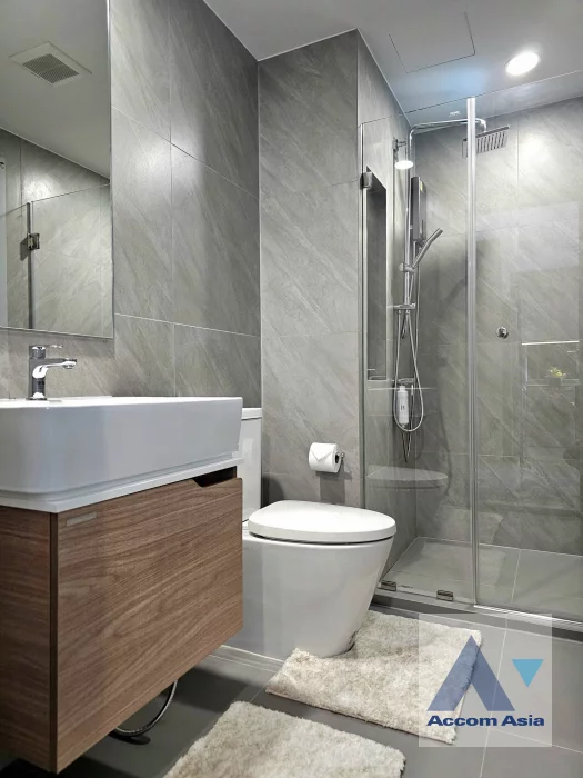 12  2 br Condominium For Sale in Silom ,Bangkok MRT Sam Yan at Ideo Chula-Silom AA46535