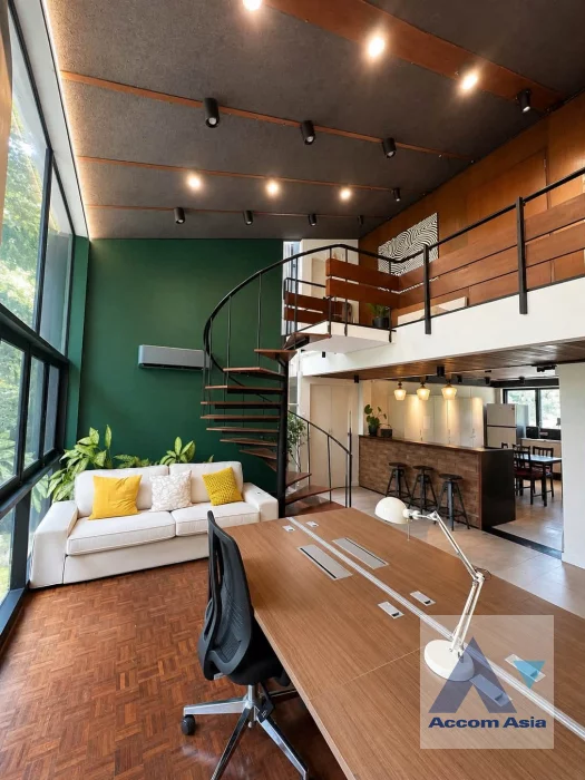  2  5 br Shophouse For Rent in Phaholyothin ,Bangkok BTS Ari AA46545