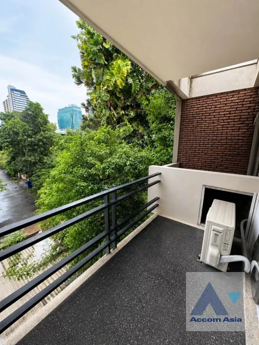 12  5 br Shophouse For Rent in Phaholyothin ,Bangkok BTS Ari AA46545