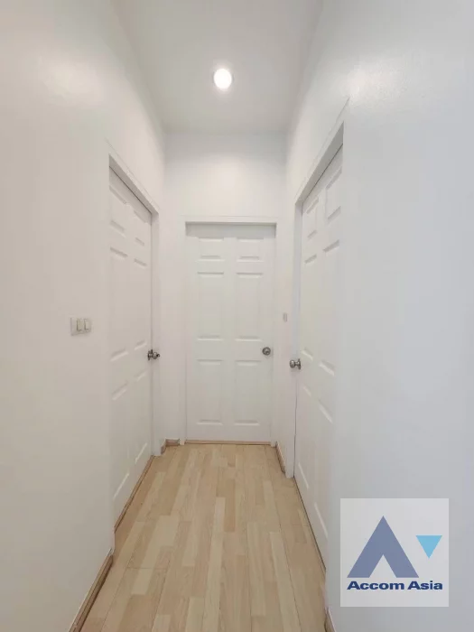 14  3 br Townhouse For Rent in Pattanakarn ,Bangkok BTS On Nut at Areeya Mandarina 77 AA46547