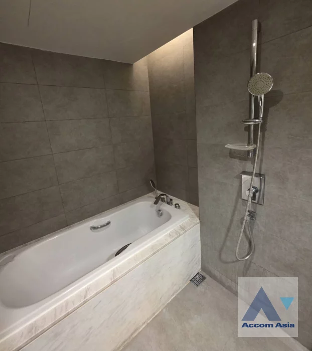 12  1 br Apartment For Rent in Sukhumvit ,Bangkok  at Modern Apartment AA46552