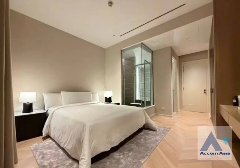 unit 2 Bedrooms  Condominium For Rent & Sale in Sathorn, Bangkok  near BTS Saphan Taksin (AA46558)