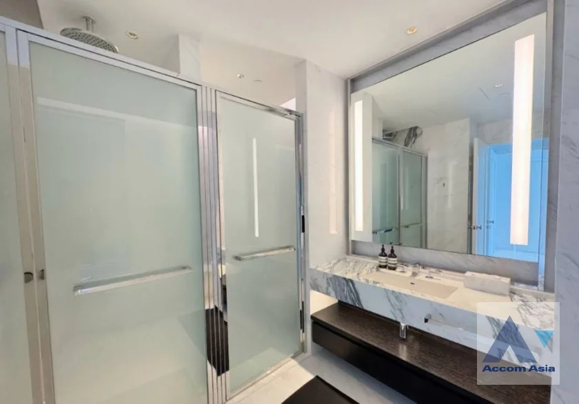 5  2 br Condominium For Rent in Sathorn ,Bangkok BTS Saphan Taksin at Four Seasons Private Residences AA46562