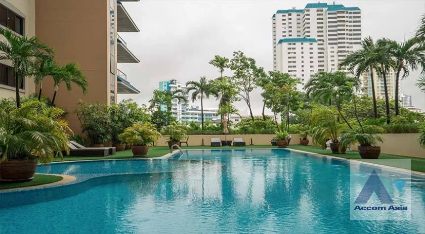  Perfect Apartment for Big Family, Prime Location Near Main Street Apartment  3 Bedroom for Rent MRT Sukhumvit in Sukhumvit Bangkok