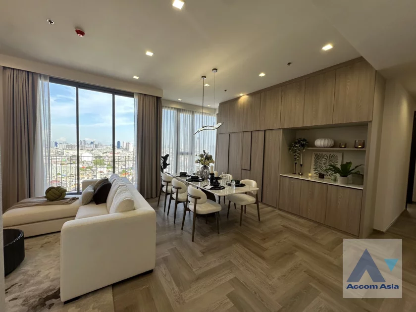  1  3 br Condominium For Rent in Rama 3 ,Bangkok BTS Saphan Taksin at Rhythm Charoenkrung Pavillion AA46581