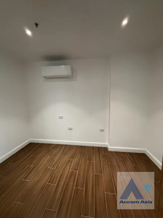 5  2 br Condominium For Rent in Sukhumvit ,Bangkok BTS Asok - MRT Sukhumvit at Asoke Place AA46582