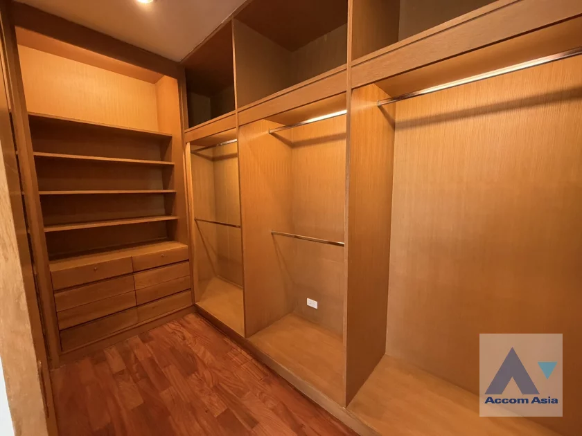8  3 br Apartment For Rent in Sukhumvit ,Bangkok BTS Phrom Phong at High-Rise Residence , Ideal for Families AA46584