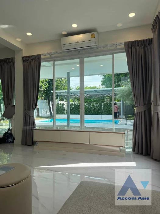 unitPrivate Swimming Pool, Pet friendly |  4 Bedrooms  House For Rent in Sukhumvit, Bangkok  near BTS On Nut (AA46588)