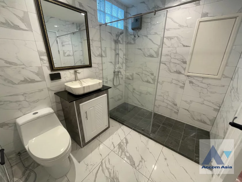 20  3 br Condominium for rent and sale in Sukhumvit ,Bangkok BTS Thong Lo at Karuehart Thongthip AA46592