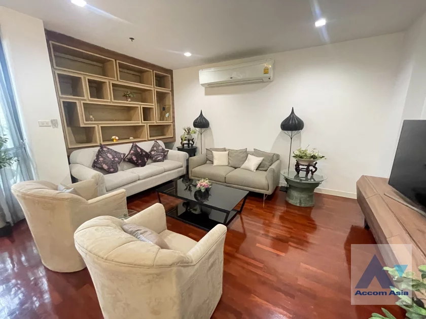 4  4 br Condominium For Rent in Sathorn ,Bangkok MRT Khlong Toei at Suwansawat Condo AA46598
