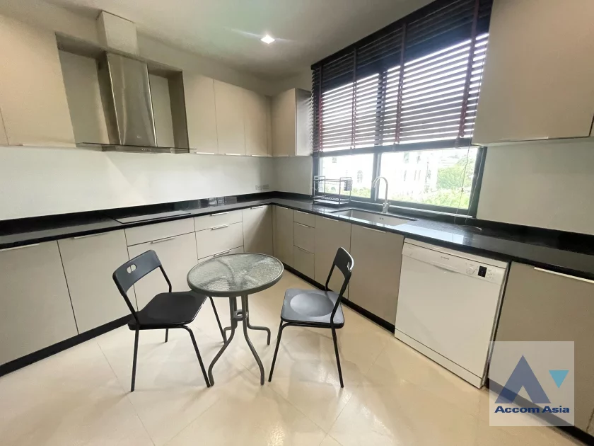 11  4 br Condominium For Rent in Sathorn ,Bangkok MRT Khlong Toei at Suwansawat Condo AA46598