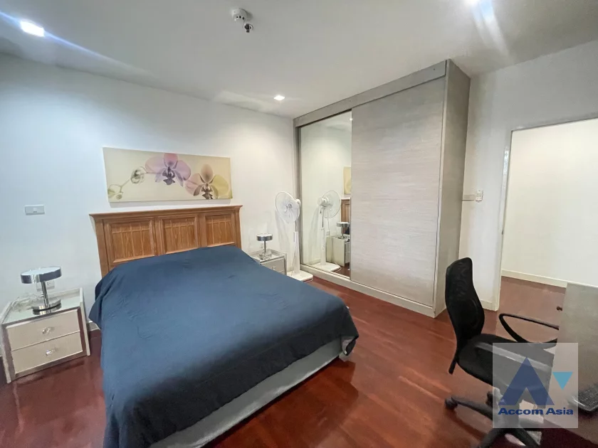 19  4 br Condominium For Rent in Sathorn ,Bangkok MRT Khlong Toei at Suwansawat Condo AA46598