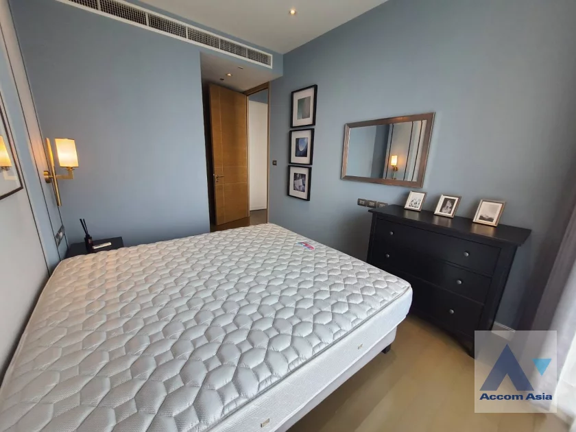 unitFully Furnished |  1 Bedroom  Condominium For Rent in Ploenchit, Bangkok  near BTS Ratchadamri (AA46601)