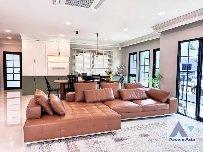 4  4 br House For Rent in Samutprakan ,Samutprakan  at Centro Bangna Phase 2 AA46605