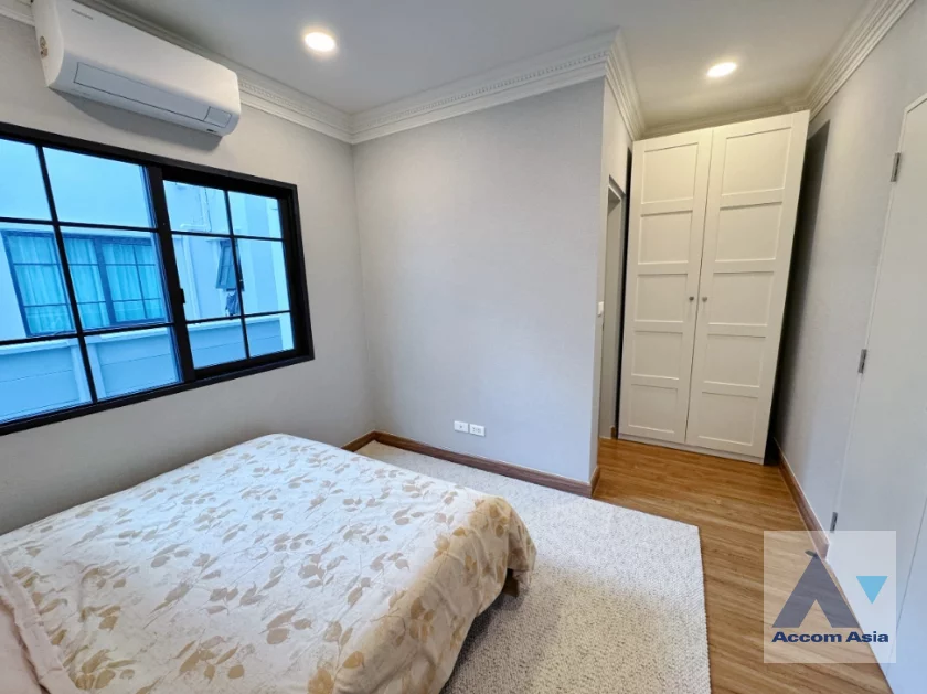 21  4 br House For Rent in Samutprakan ,Samutprakan  at Centro Bangna Phase 2 AA46605