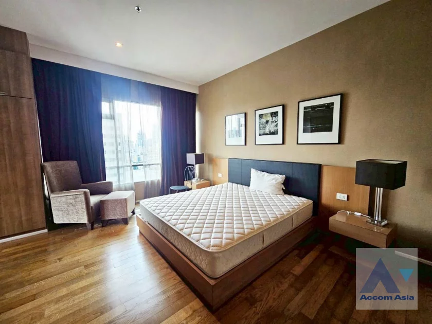 6  3 br Condominium For Sale in Sukhumvit ,Bangkok BTS Phrom Phong at The Madison AA46606