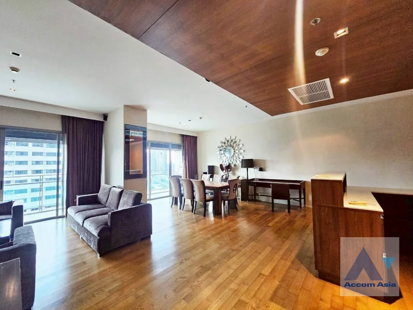  2  3 br Condominium For Sale in Sukhumvit ,Bangkok BTS Phrom Phong at The Madison AA46606